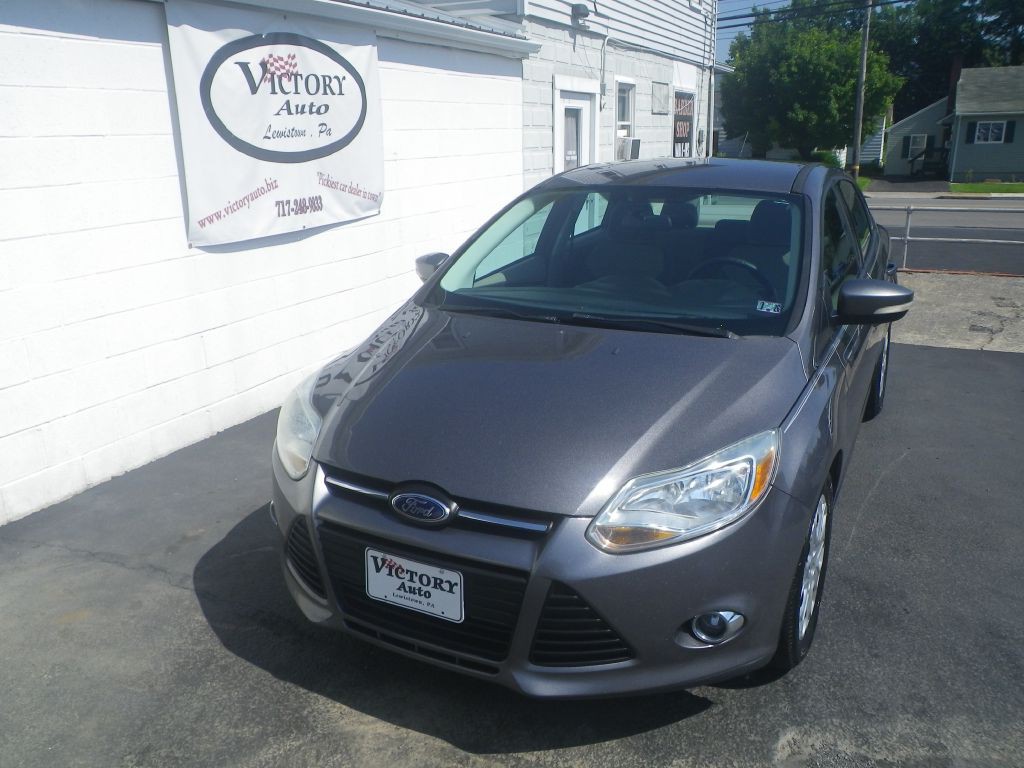 2012 Ford Focus Image 3