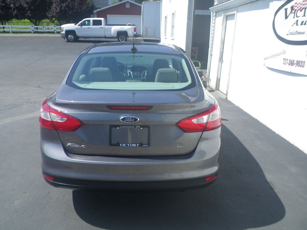 2012 Ford Focus Image 5