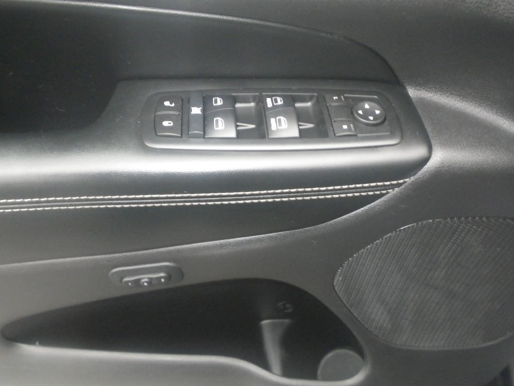 2015 Jeep Grand Cherokee Image 12