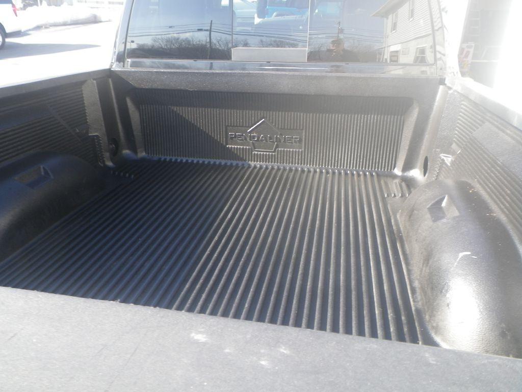2014 RAM 1500 Image 7