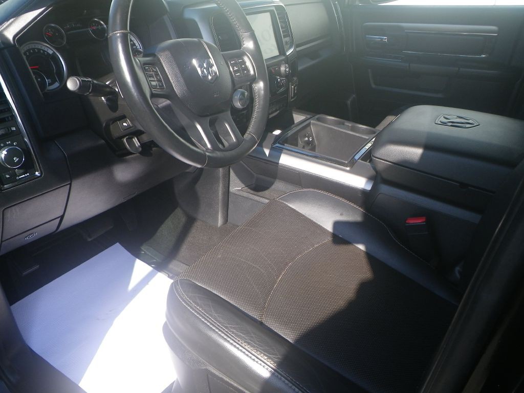 2014 RAM 1500 Image 11