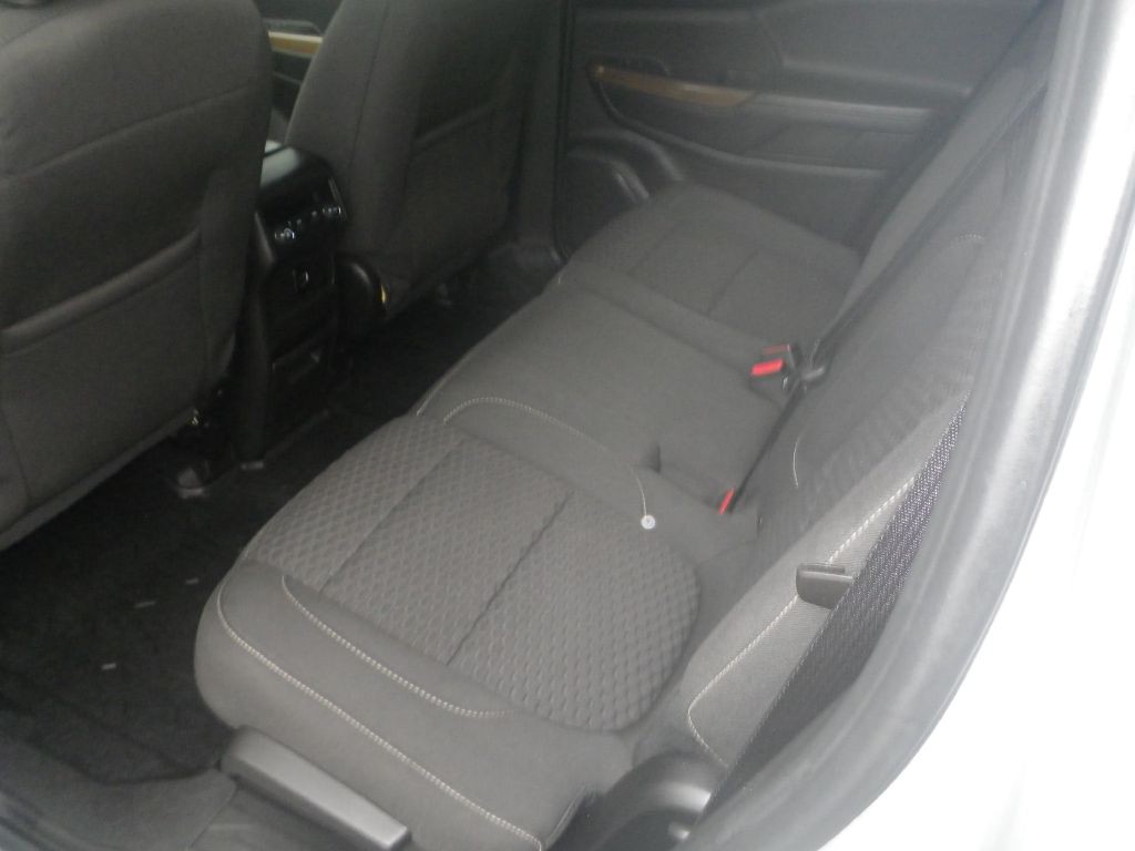 2018 GMC Acadia Image 9