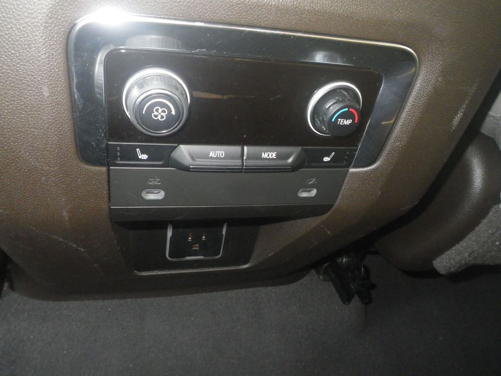 2021 Chevrolet Tahoe Image 11