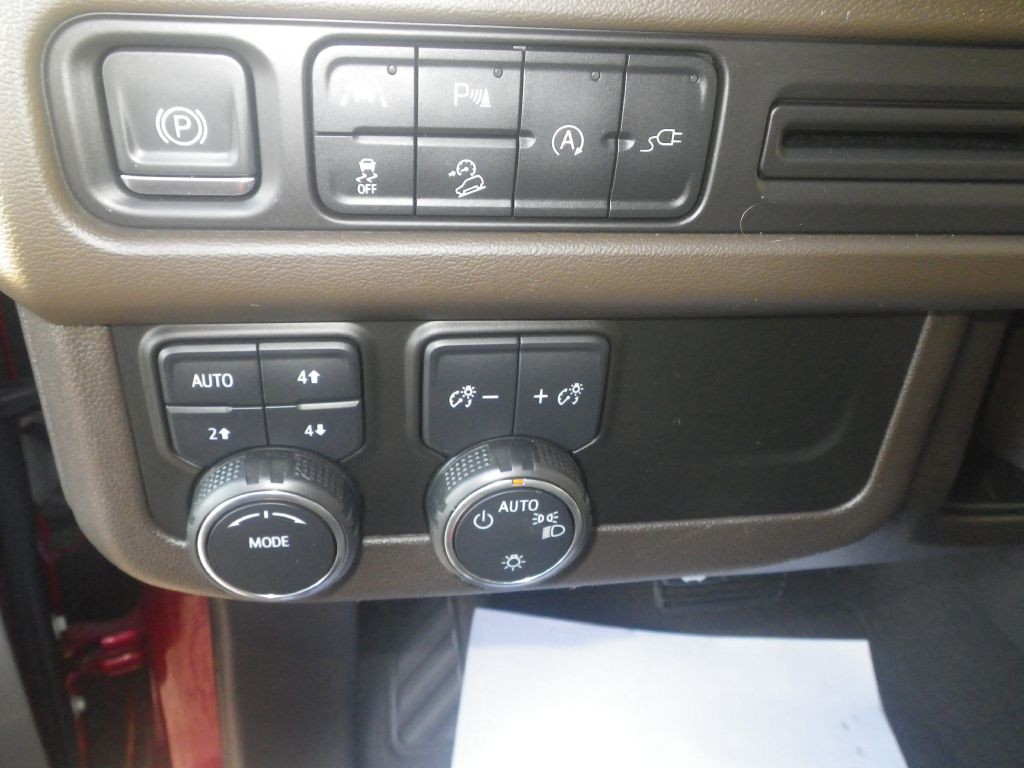 2021 Chevrolet Tahoe Image 16