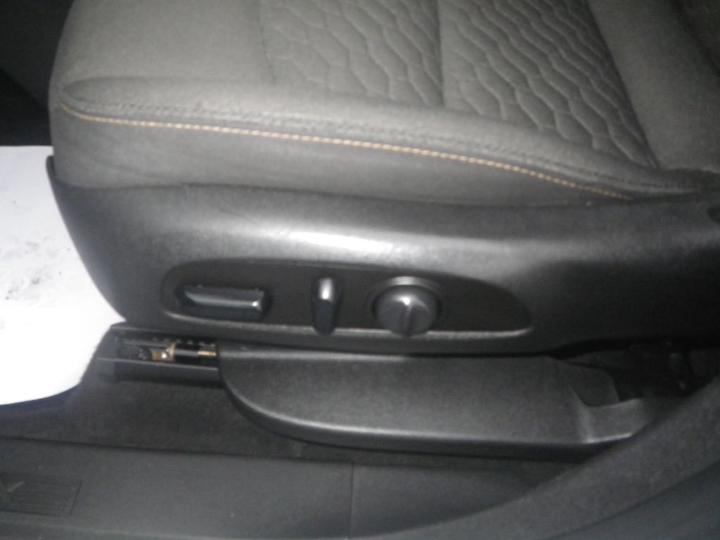 2018 Chevrolet Equinox Image 12