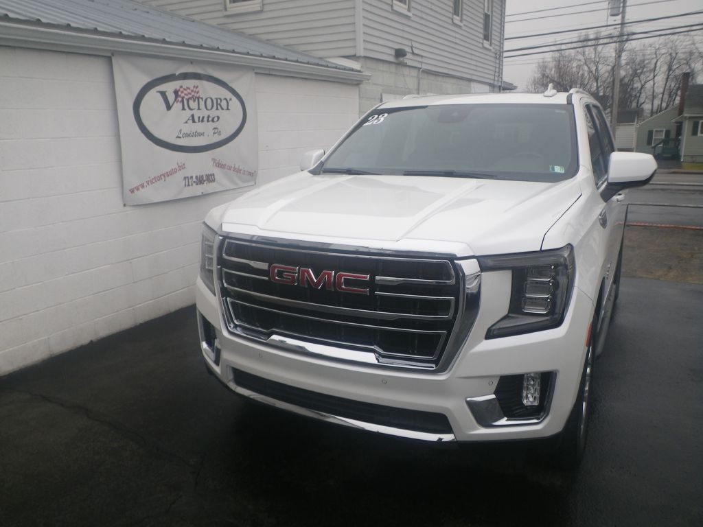2023 GMC Yukon Image 3