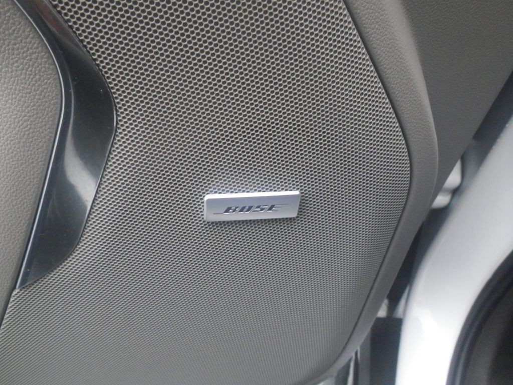 2023 GMC Yukon Image 16