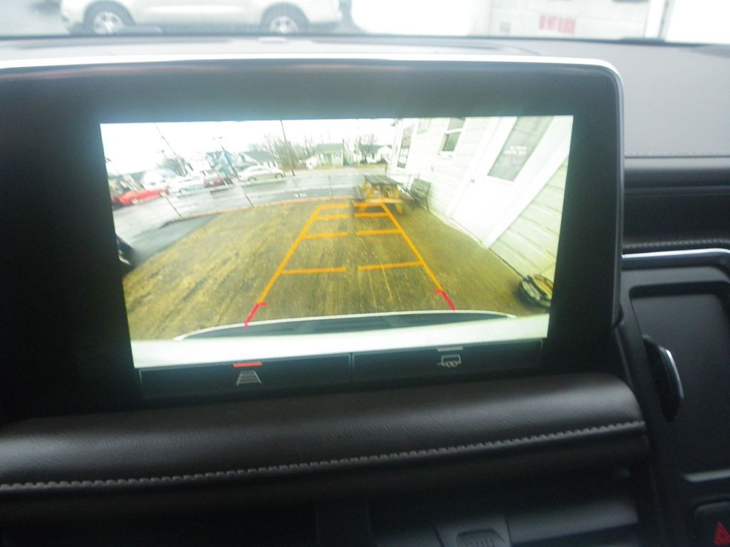 2023 GMC Yukon Image 23