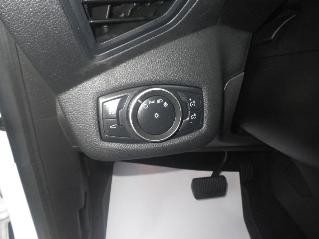 2019 Ford Escape Image 13