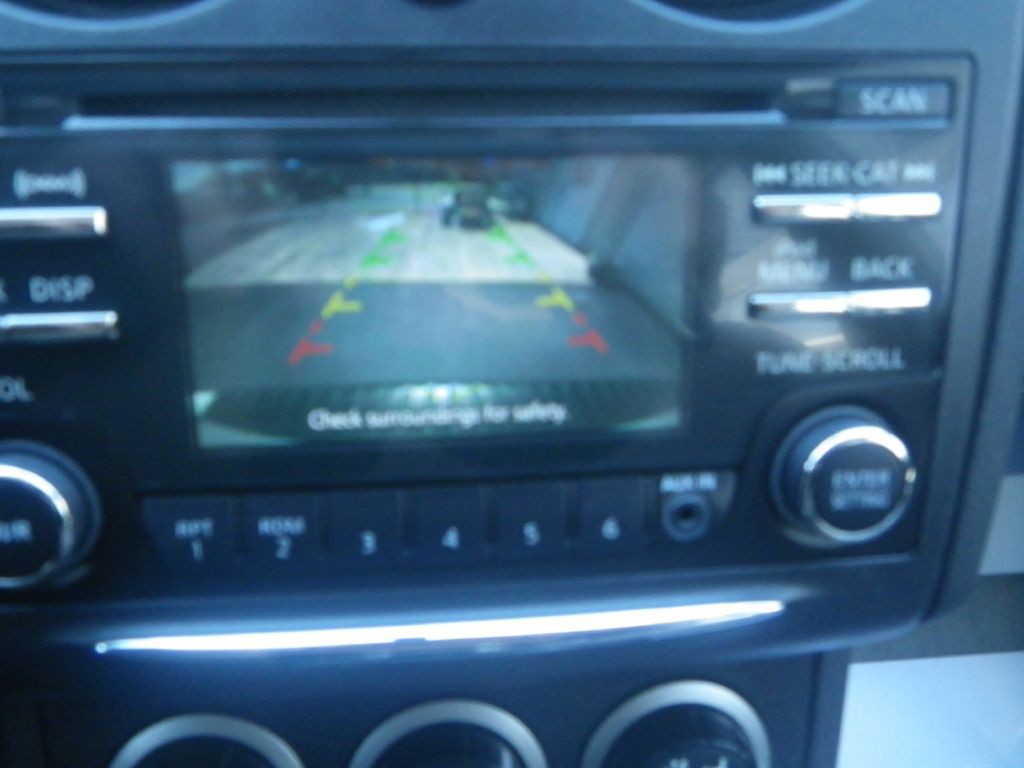 2014 Nissan Rogue Image 16