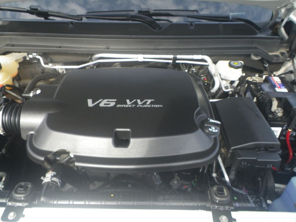 2017 Chevrolet Colorado Image 21
