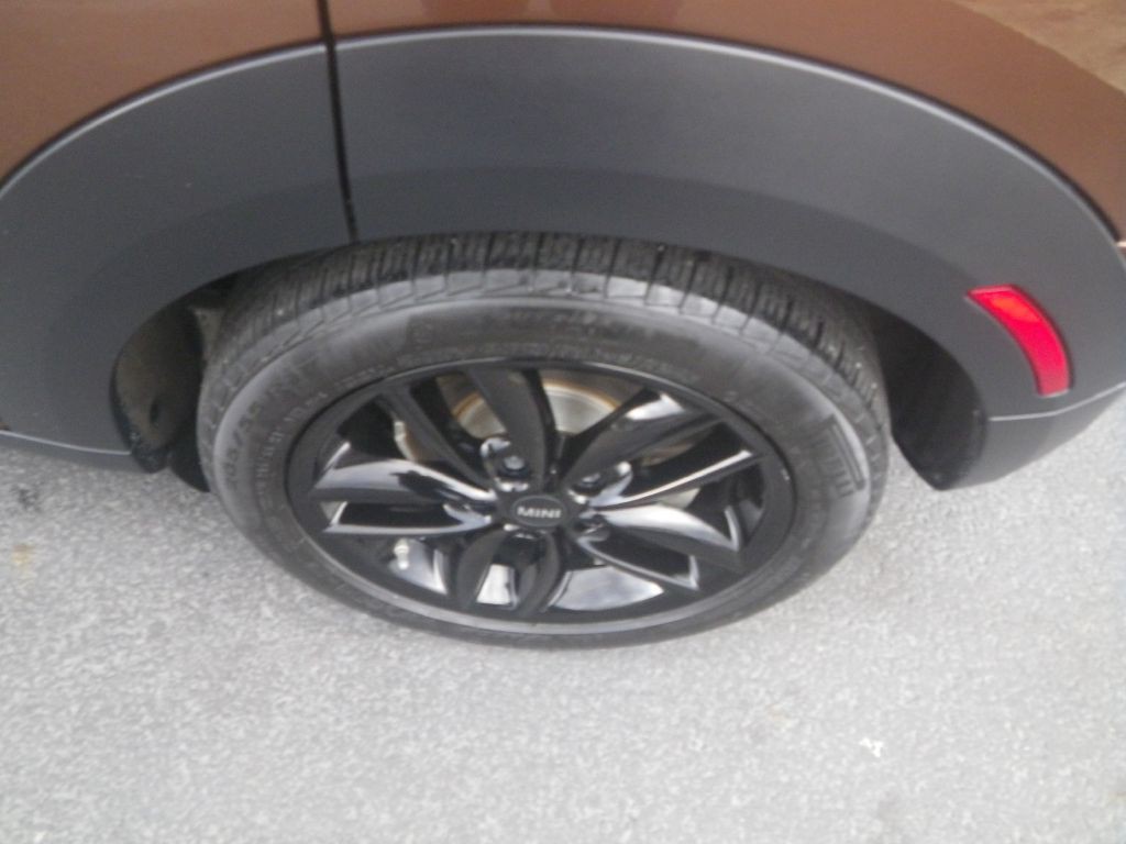 2016 MINI Cooper Image 8