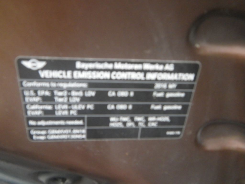 2016 MINI Cooper Image 19