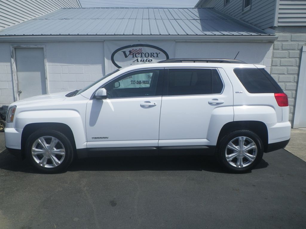 2017 GMC Terrain Image 1