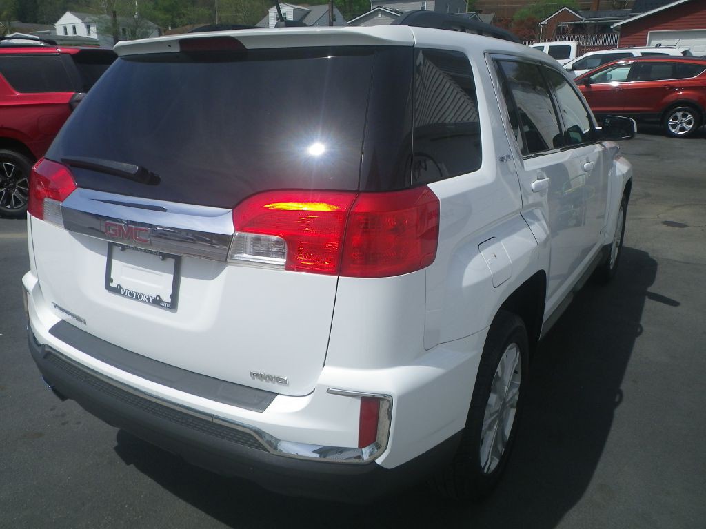 2017 GMC Terrain Image 6