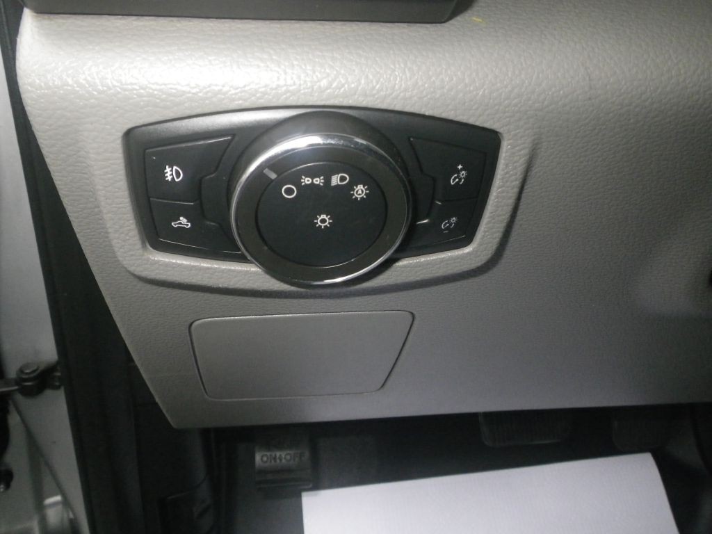 2017 Ford F-150 Image 16