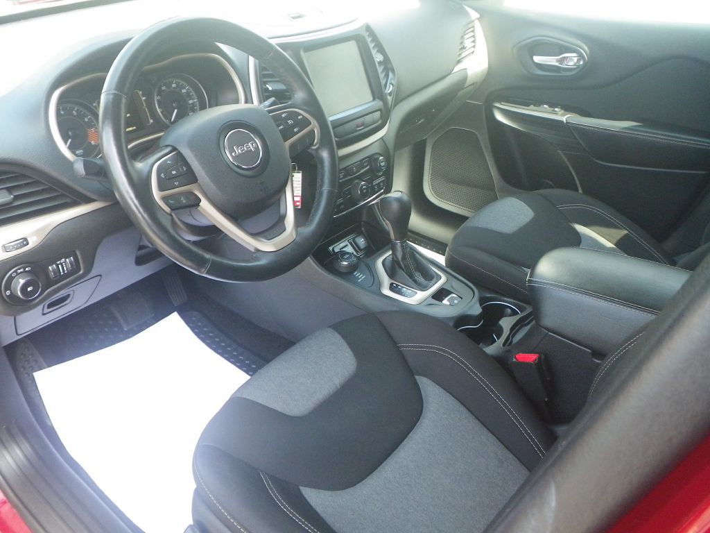 2014 Jeep Cherokee Image 10