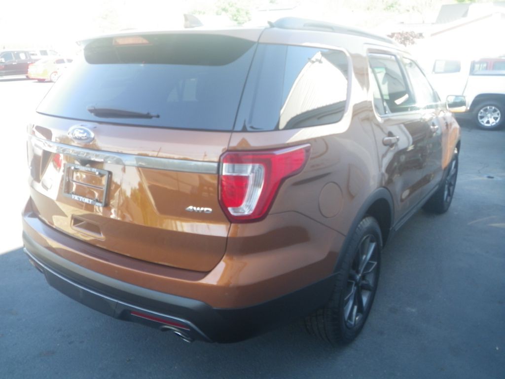 2017 Ford Explorer Image 6