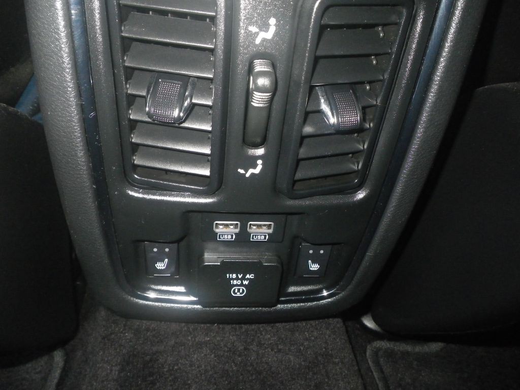 2016 Jeep Grand Cherokee Image 10