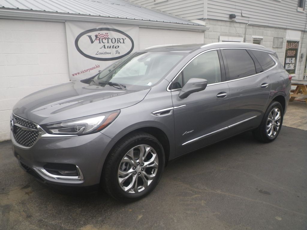 2018 Buick Enclave Image 2