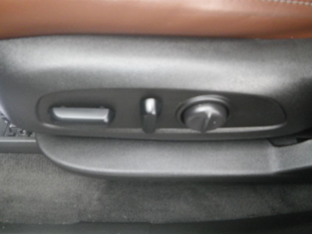 2018 Buick Enclave Image 16