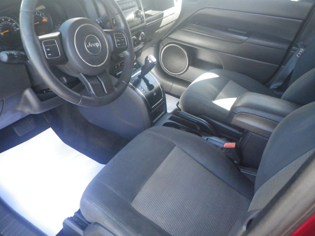 2016 Jeep Patriot Image 10