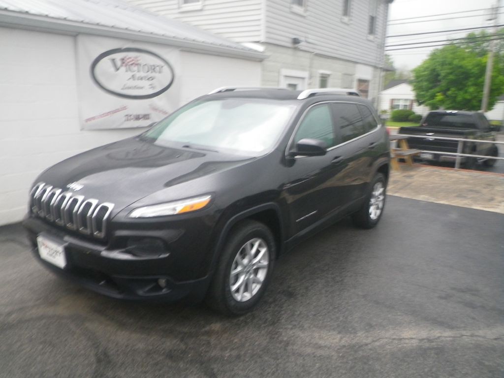 2016 Jeep Cherokee Image 2