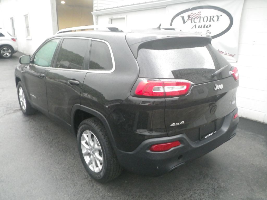 2016 Jeep Cherokee Image 4