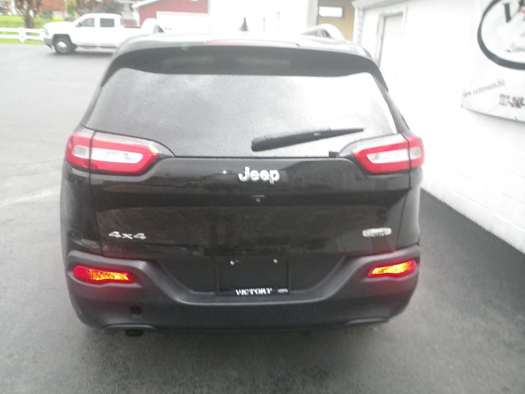 2016 Jeep Cherokee Image 5