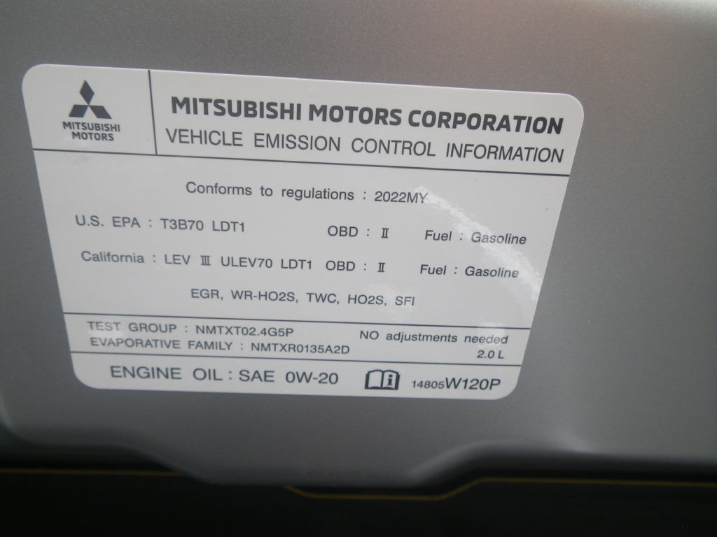 2022 Mitsubishi Outlander Image 21