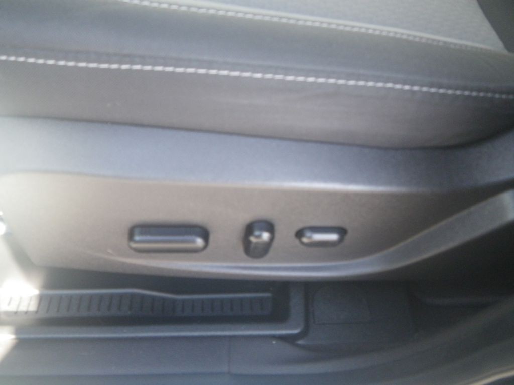 2019 Ford Escape Image 14