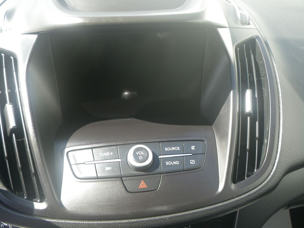 2019 Ford Escape Image 16