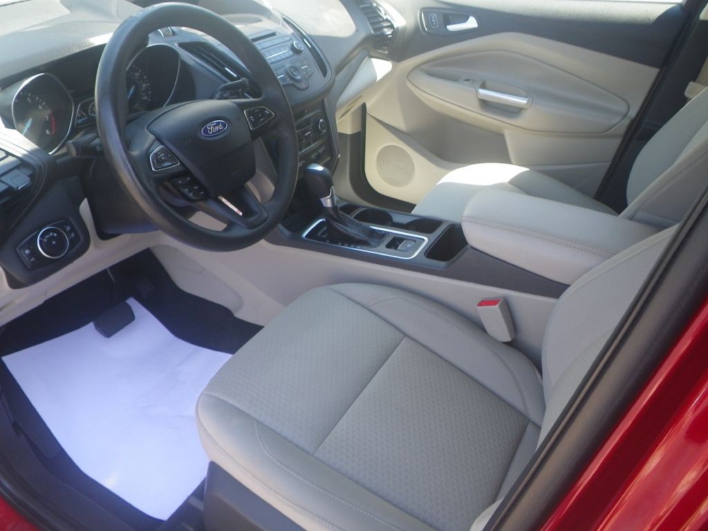 2017 Ford Escape Image 11