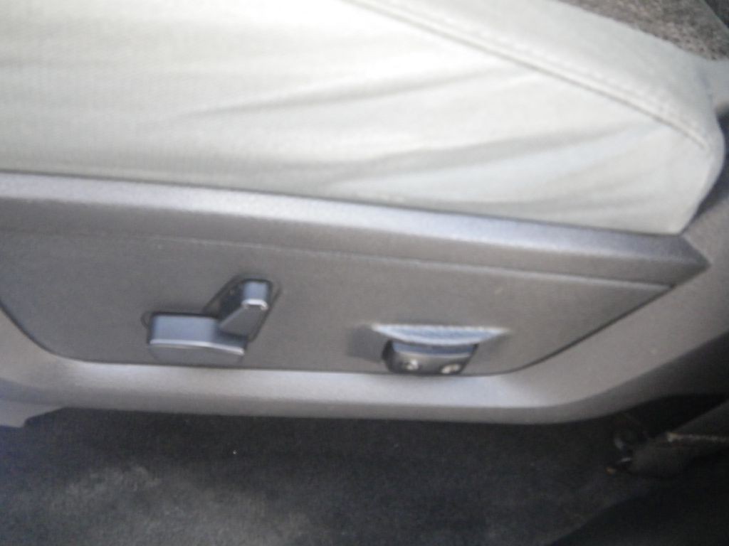 2017 RAM 1500 Image 13