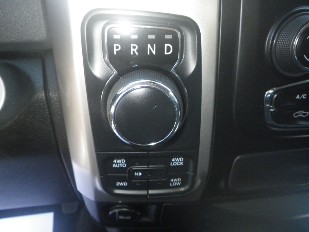 2017 RAM 1500 Image 17