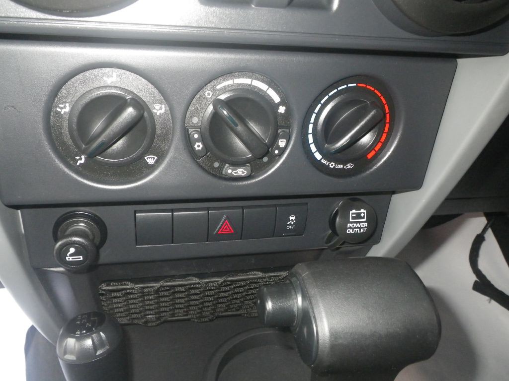 2010 Jeep Wrangler Unlimited Image 15