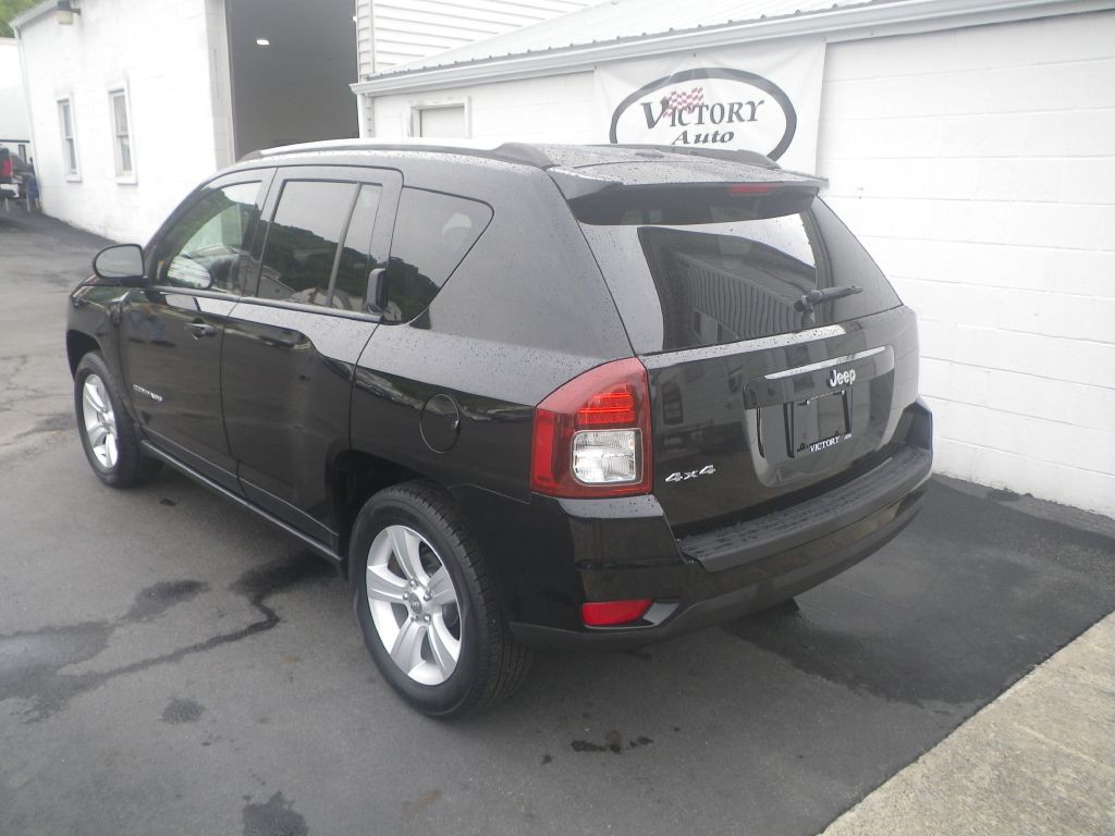 2016 Jeep Compass Image 4