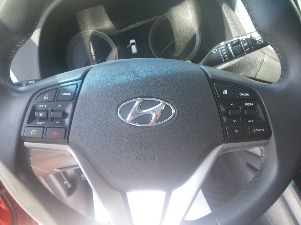2016 Hyundai Tucson Image 15