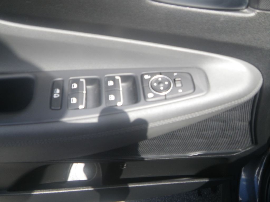 2022 Hyundai Santa Fe Image 11
