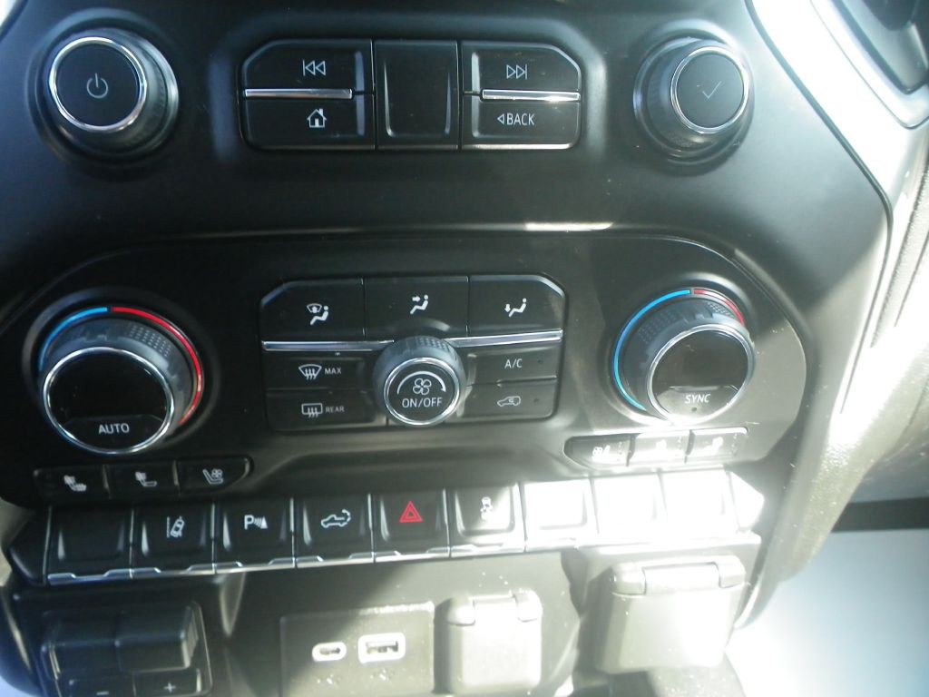 2020 Chevrolet Silverado 1500 Image 21