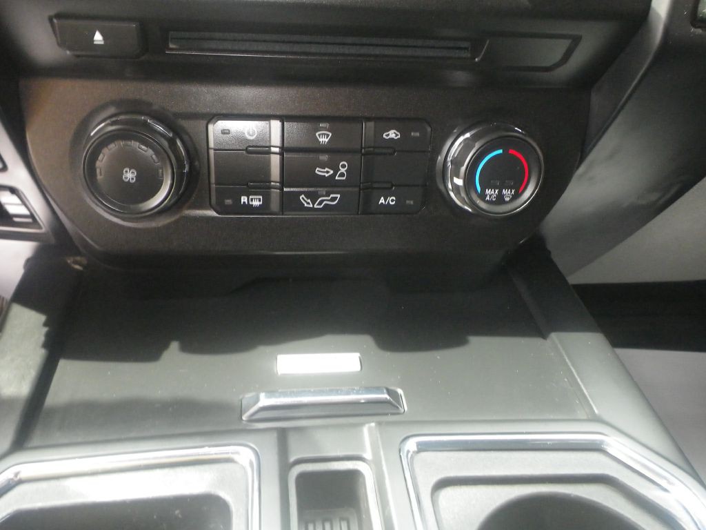 2018 Ford F-150 Image 21