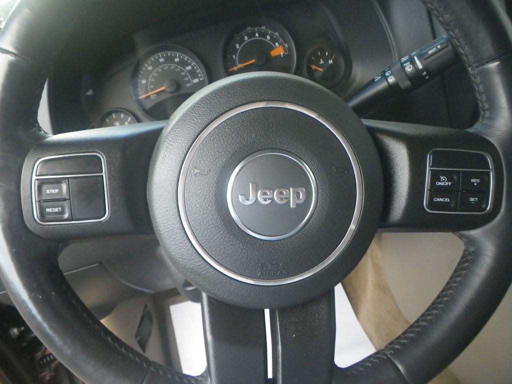 2017 Jeep Patriot Image 12