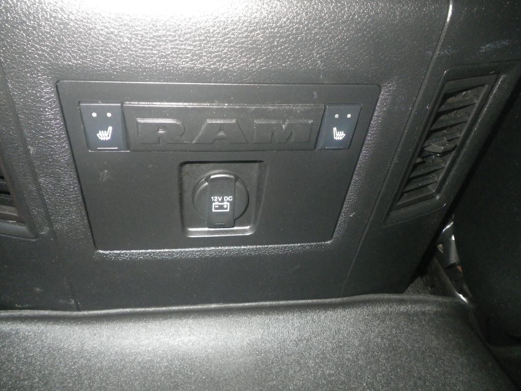 2018 RAM 1500 Image 12