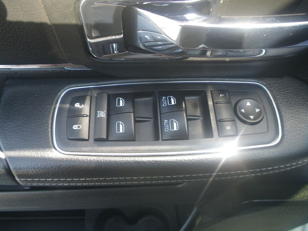2018 RAM 1500 Image 18