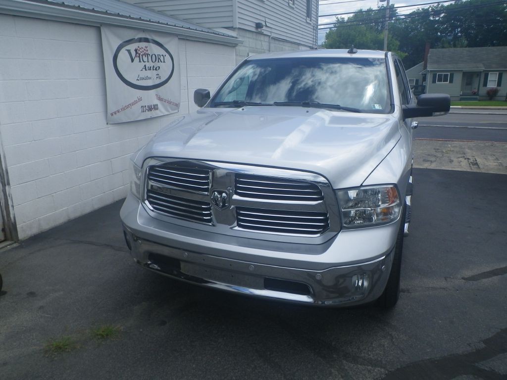 2016 RAM 1500 Image 3