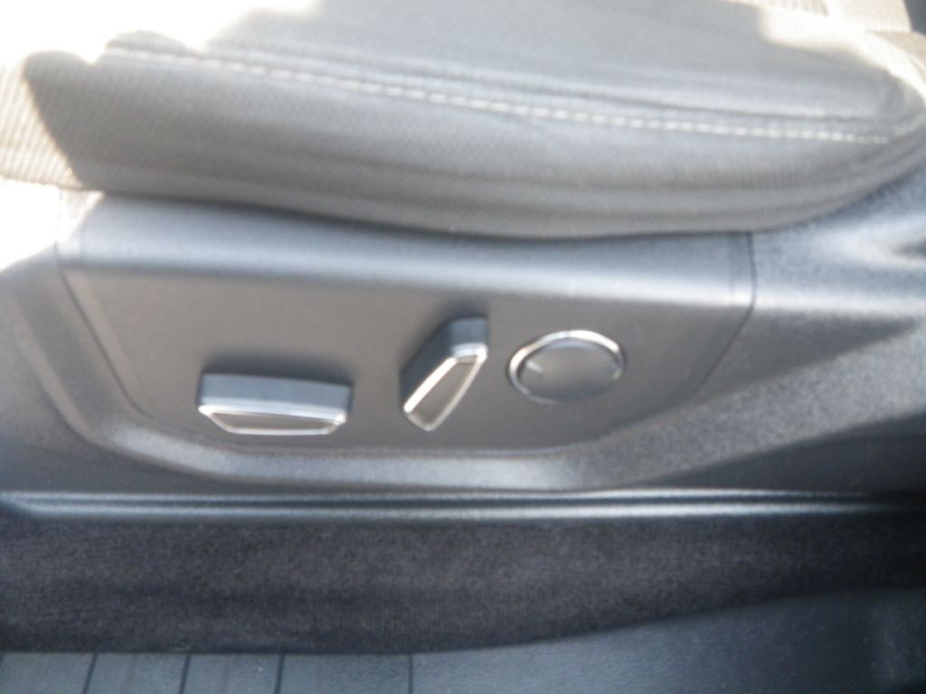 2016 Ford F-150 Image 13