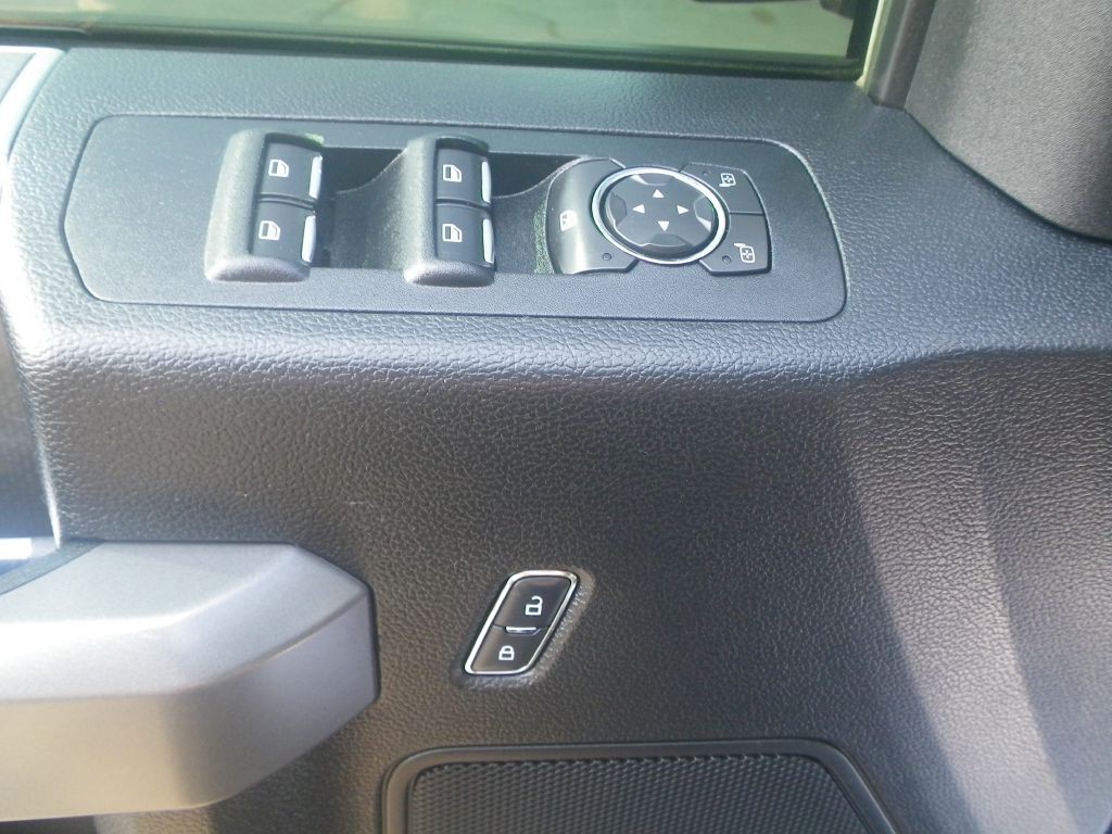 2016 Ford F-150 Image 14