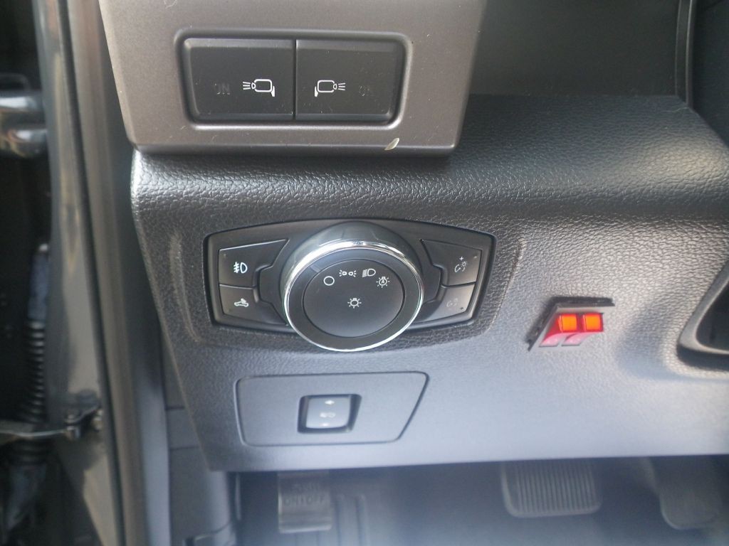 2016 Ford F-150 Image 15