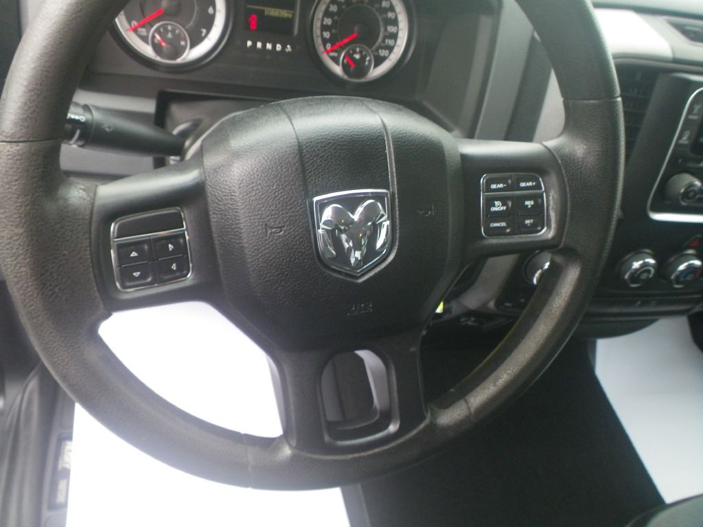2016 RAM 1500 Image 14