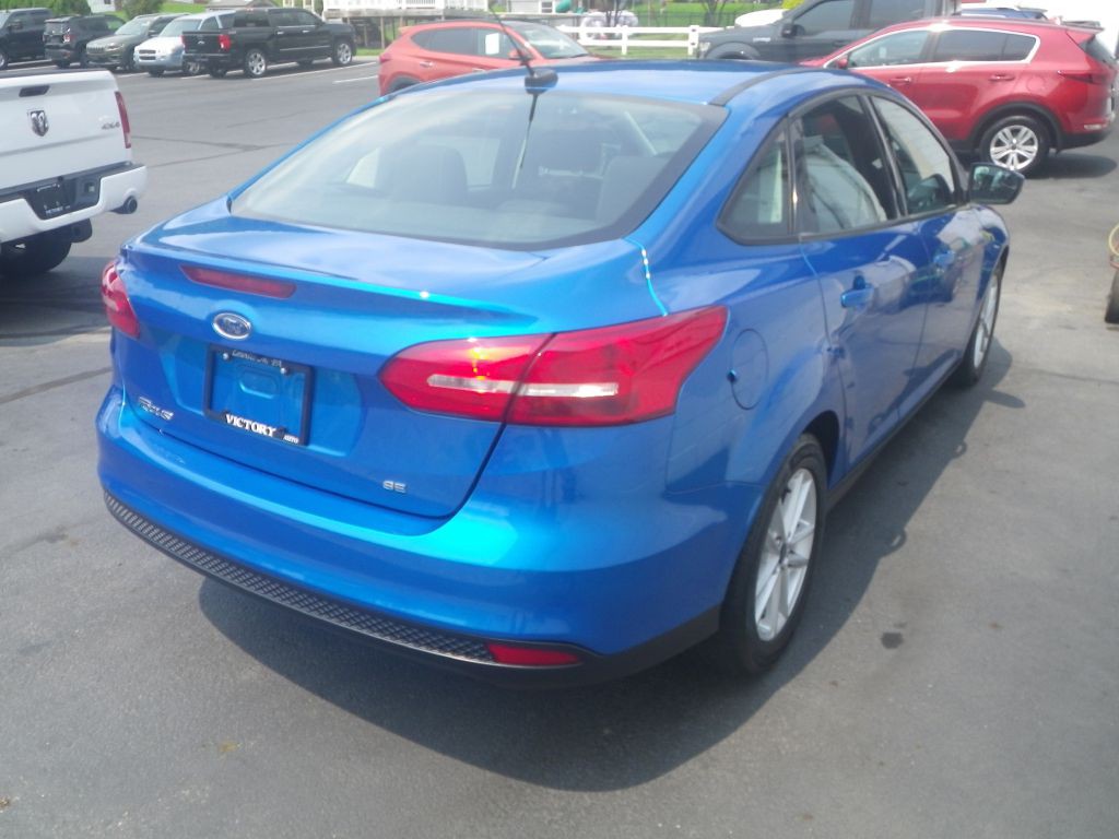2016 Ford Focus Image 6